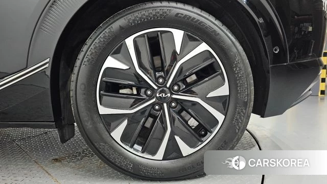Kia EV6 id 4872012 из Кореи 13