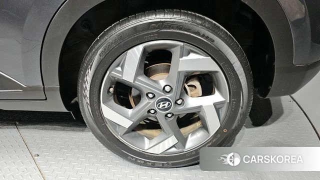 Hyundai Venue id 4196608 из Кореи 13