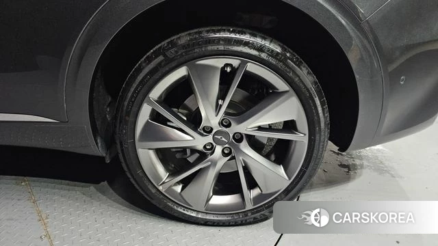 Genesis GV70 id 4186934 из Кореи 13