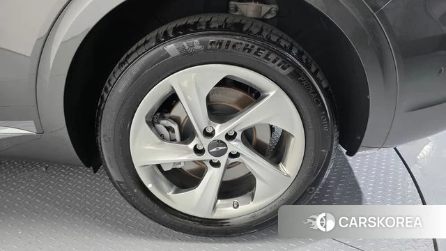 Genesis GV70 id 4380947 из Кореи 13
