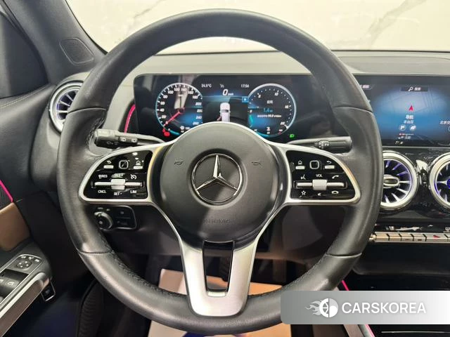 Mercedes-Benz GLB id 4257375 из Китая 13