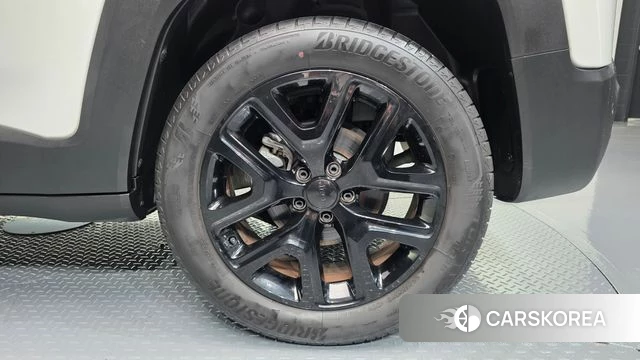 Jeep Renegade id 4566217 из Кореи 13