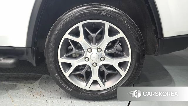 Jeep Grand Cherokee id 4865169 из Кореи 13