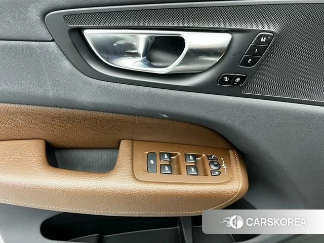 Volvo XC60 id 4208887 из Китая 13