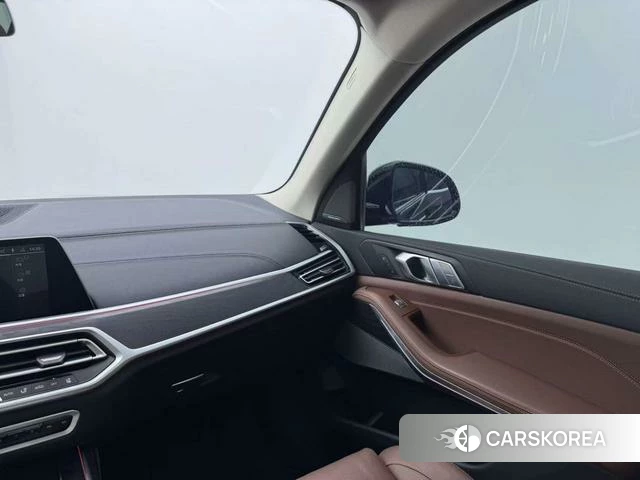 BMW X7 id 4271695 из Китая 13