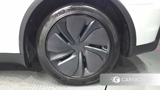 Tesla Model Y id 4719725 из Кореи 13
