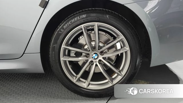 BMW 5 Series (G30) id 4339768 из Кореи 13