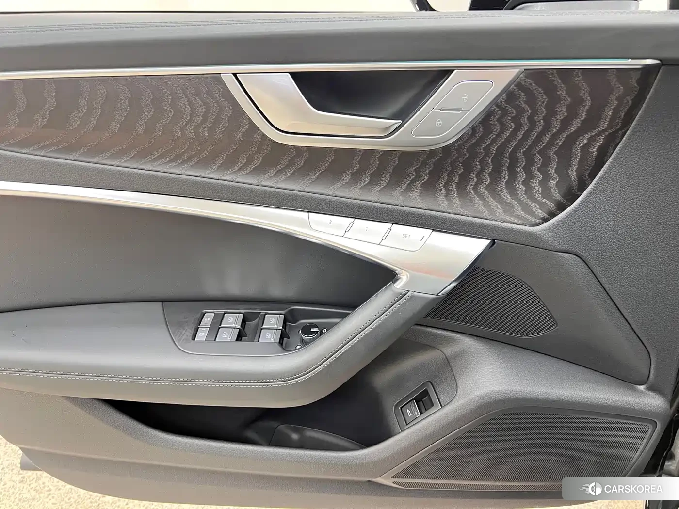 Audi A6 id 4679905 из Китая 13