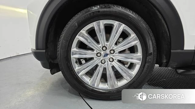 Ford Explorer 6th Generation id 4267415 из Кореи 13