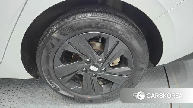 Hyundai Avante (CN7) id 4330167 из Кореи 13
