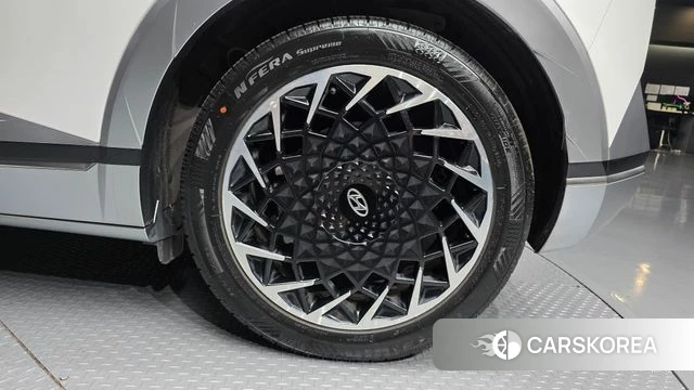 Hyundai Ionic 5 id 4702055 из Кореи 13