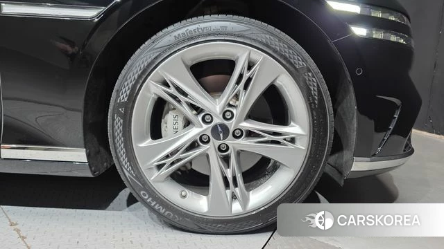 Genesis G90 (RS4) id 4749901 из Кореи 13