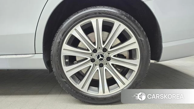 Mercedes-Benz E-Class W213 id 4293877 из Кореи 13