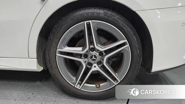 Mercedes-Benz A-Class W177 id 4410109 из Кореи 13