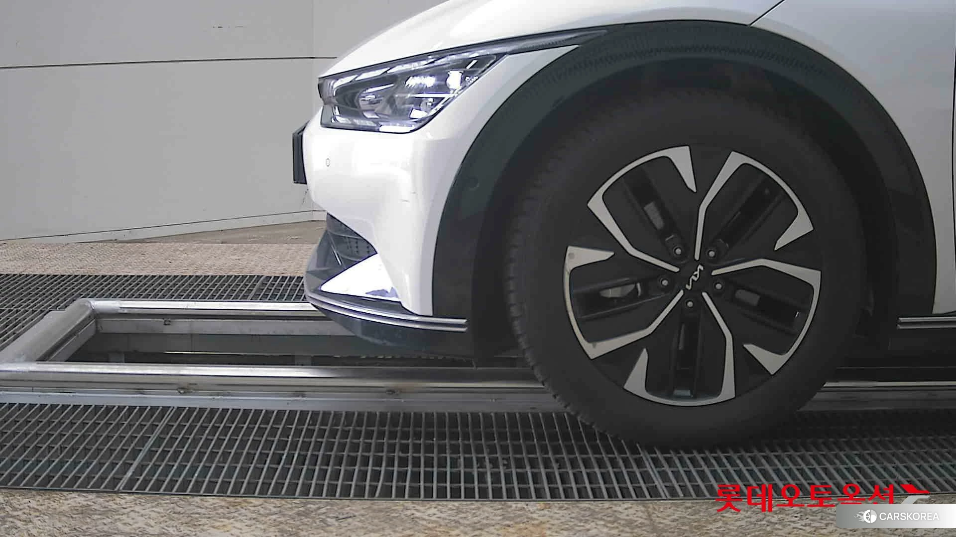 Kia EV6 id 3875781 из Кореи 13