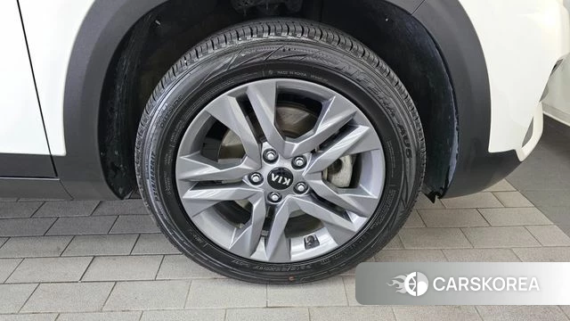 Kia Seltos id 4702884 из Кореи 13