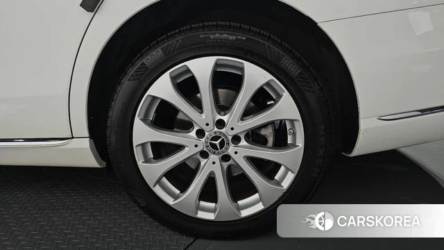 Mercedes-Benz E-Class W213 id 4507897 из Кореи 13