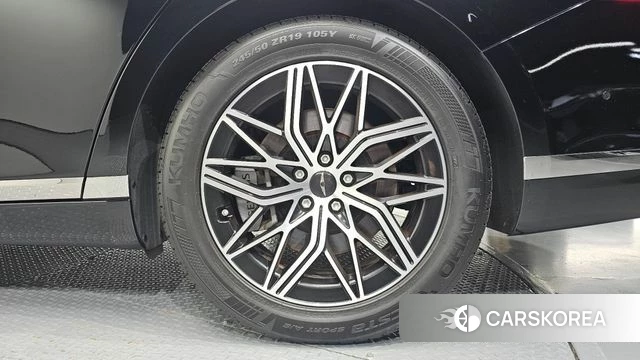 Genesis G90 (RS4) id 4687720 из Кореи 13