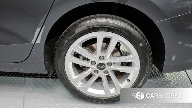 Audi A3 (8Y) id 4329805 из Кореи 13
