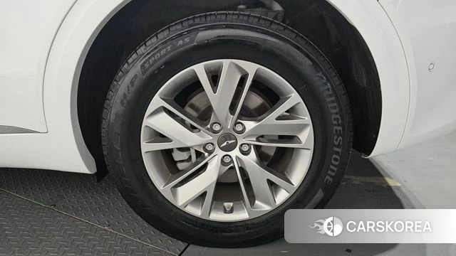Genesis GV70 id 4898416 из Кореи 13