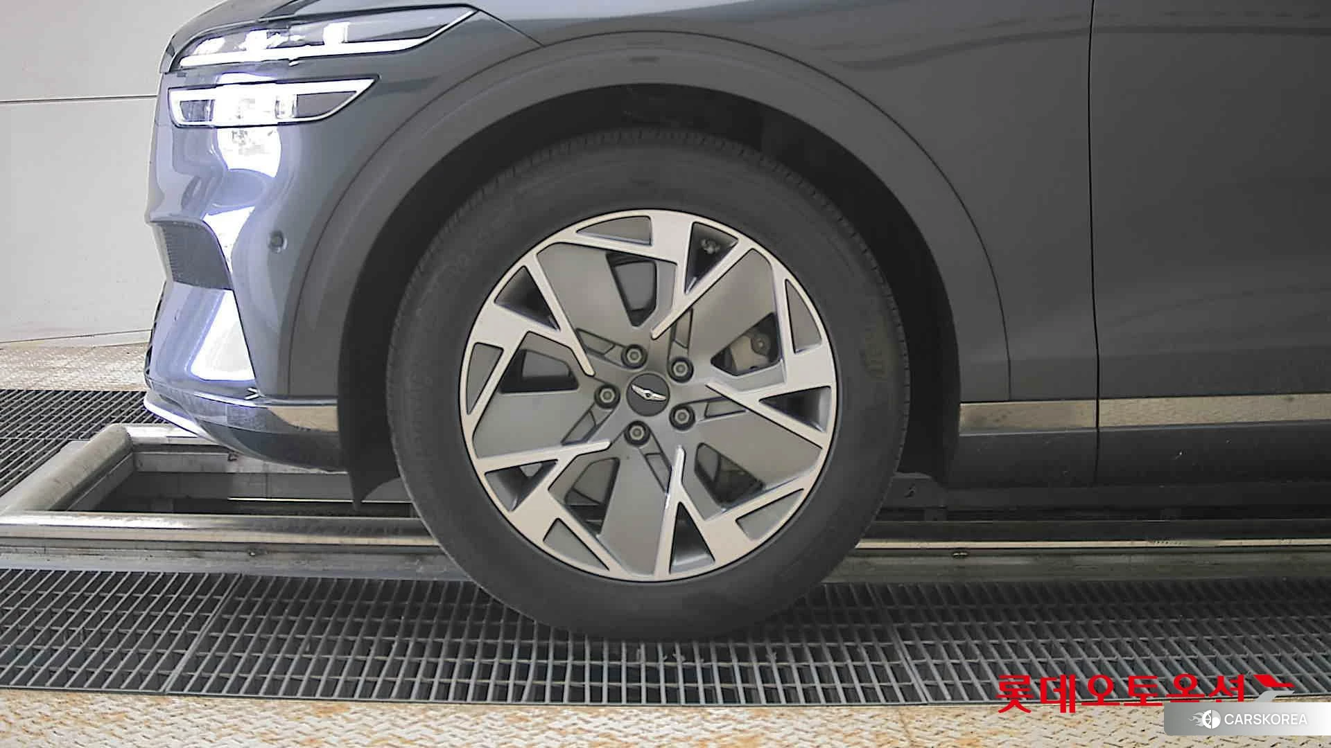 Hyundai GV70 id 4289418 из Кореи 13