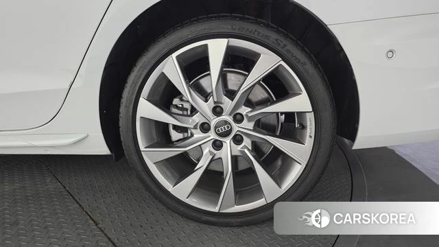Audi A4 (B9) id 4591072 из Кореи 13