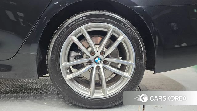 BMW 5 Series (G30) id 4496554 из Кореи 13
