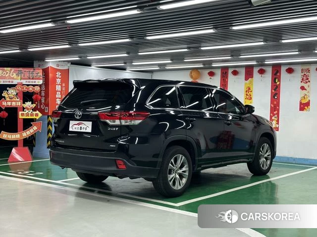 Toyota Highlander id 4259606 из Китая 13