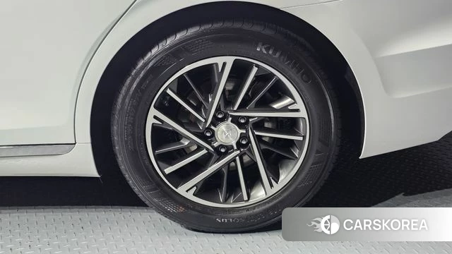Hyundai The New Grandeur IG id 4573344 из Кореи 13