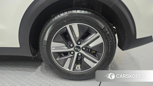 Kia The New Niro id 4268352 из Кореи 13
