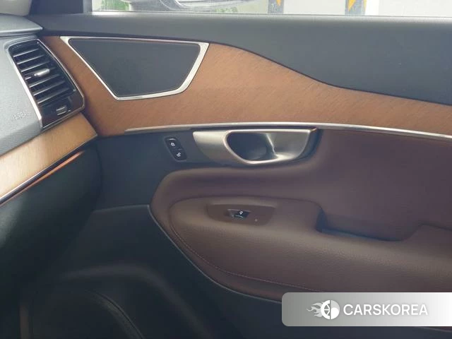 Volvo XC90 id 4238874 из Китая 13