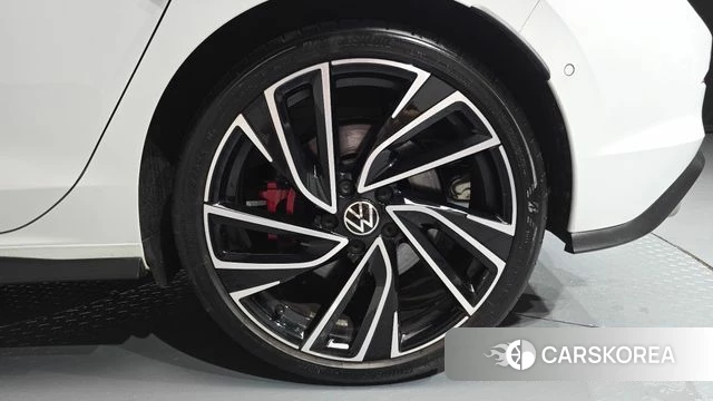 Volkswagen Golf 8th Generation id 4720092 из Кореи 13