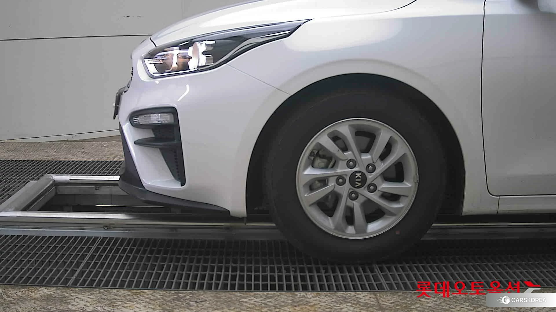 Kia K3 id 3869238 из Кореи 13