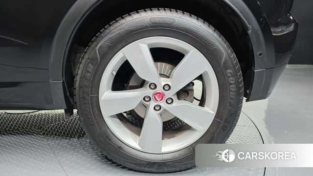 Jaguar E-PACE id 4895512 из Кореи 13