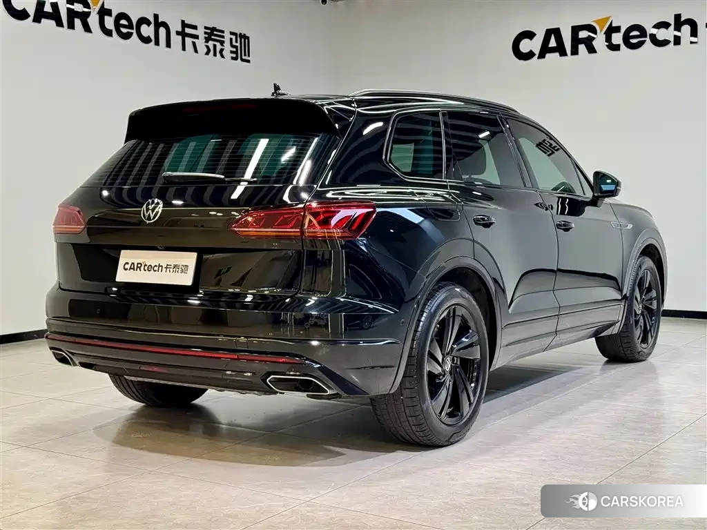 Volkswagen Touareg id 4577874 из Китая 13