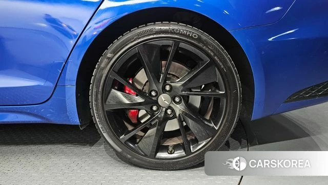Genesis The New G70 id 4293707 из Кореи 13