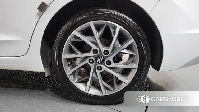Hyundai The New Avante AD id 4477425 из Кореи 13