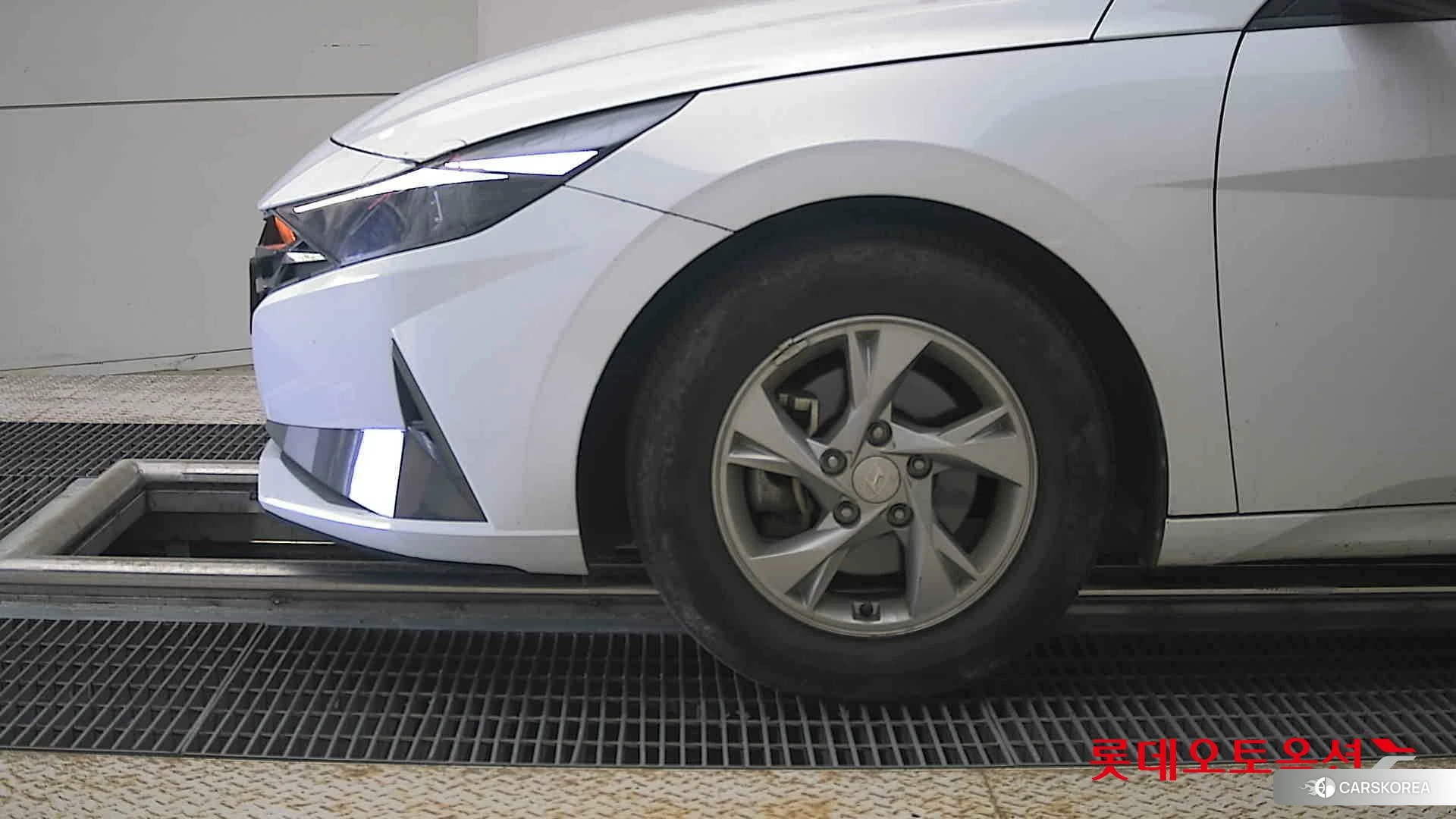 Hyundai Avante id 4296881 из Кореи 13