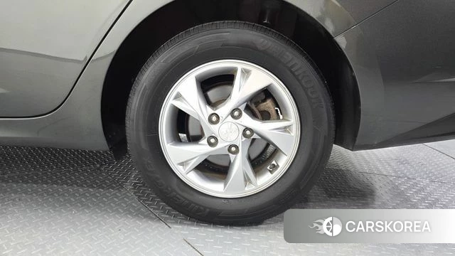 Hyundai Avante (CN7) id 4750696 из Кореи 13