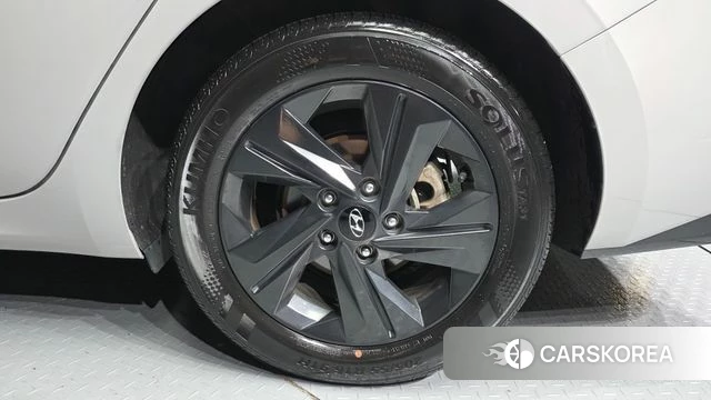 Hyundai Avante (CN7) id 4489077 из Кореи 13