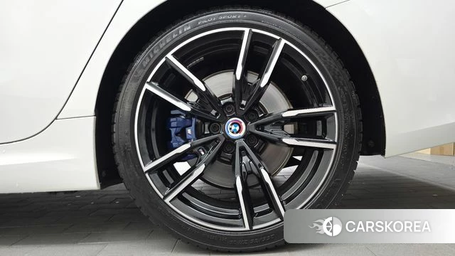 BMW 3 Series (G20) id 4635931 из Кореи 13