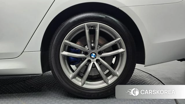 BMW 5 Series (G30) id 4684534 из Кореи 13