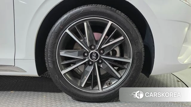 Hyundai The New Grandeur IG id 4428306 из Кореи 13