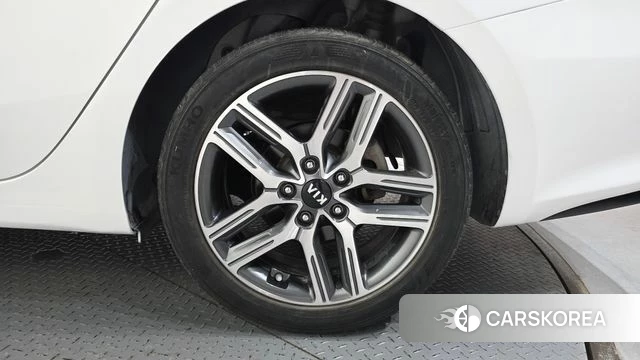 Kia Come New K3 id 4536245 из Кореи 13