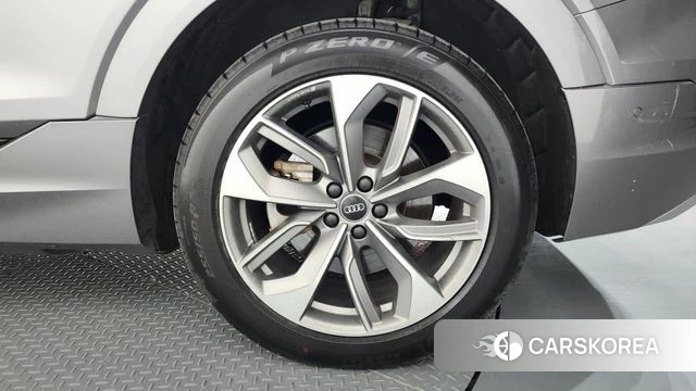Audi e-Tron id 4476618 из Кореи 13