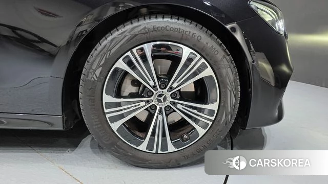 Mercedes-Benz E-Class W214 id 4847278 из Кореи 13