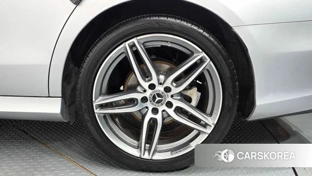 Mercedes-Benz E-Class W213 id 4765085 из Кореи 13