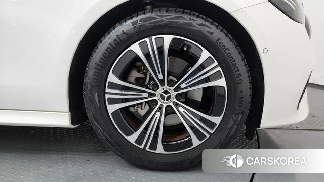 Mercedes-Benz E-Class W214 id 4773478 из Кореи 13