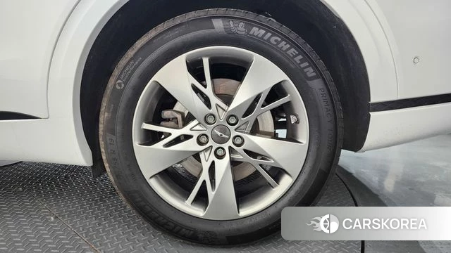 Genesis GV70 id 4561941 из Кореи 13