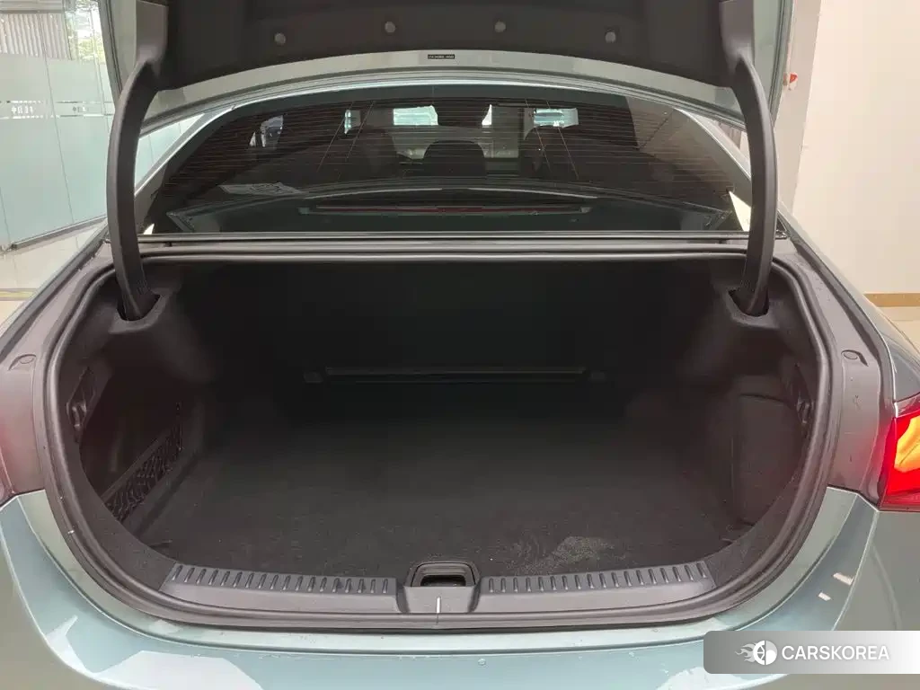 Mercedes-Benz E-Class id 4679601 из Китая 13
